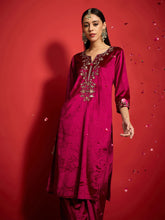 Women Fuchsia Velvet Zari Embroidered Round Neck Straight Kurta-SHKUR00506