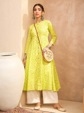 Women Lime Green Floral Buttonned Pocket Kurta With Straight Pants-SHKUR35013_SHPAN51179