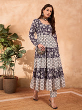 Women Navy & White Cambric Tired Kurta With Pencil Pants-SHSET96255