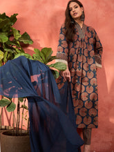 Women Navy Geometric Print Kurta With Pencil Pants & Dupatta-SHSET96313