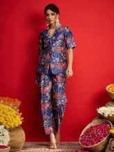 Women Navy Floral Blazer With Tapered Pants-SHSET96568