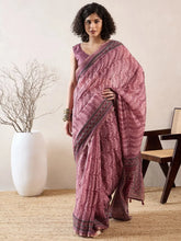 Women Mauve Linen Geometric Printed Saree-VFSAR1031