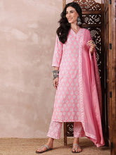 Women Pink Rayon Blend Floral Printed Straight Kurta Trouser With Dupatta-VKSKD2242