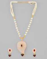 Gold Plated Kundan Studsed And Beaded Necklace and Earring Set-VOJ097