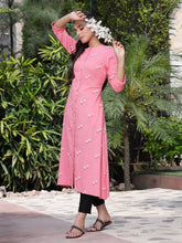 Women's Pink Rayon Printed A-Line Kurta