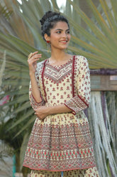 Cream Cambric Floral Print A-Line Tunic With Rubber-Band