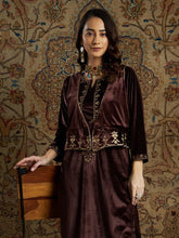 Women Embroidered Brown Sleeveless Jacket