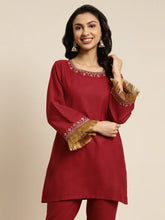 Women Maroon Embroidered Short Kurta