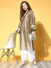 Women Grey Pleated Sleeve Detail Lace Kurta