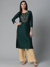 Women's Cotton Embroidered Kurta-VEK1019