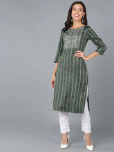 Women Cotton Yoke Design-VCK8930_L