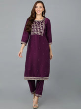 Women Silk Blend Embroidered Kurta-VCK9045A
