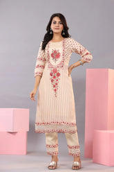 Women Ecru Muslin Floral Printed Kurta, Pants and Dupatta Set