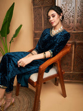 Women Teal Velvet Gota Patti Embroidered Straight Kurta