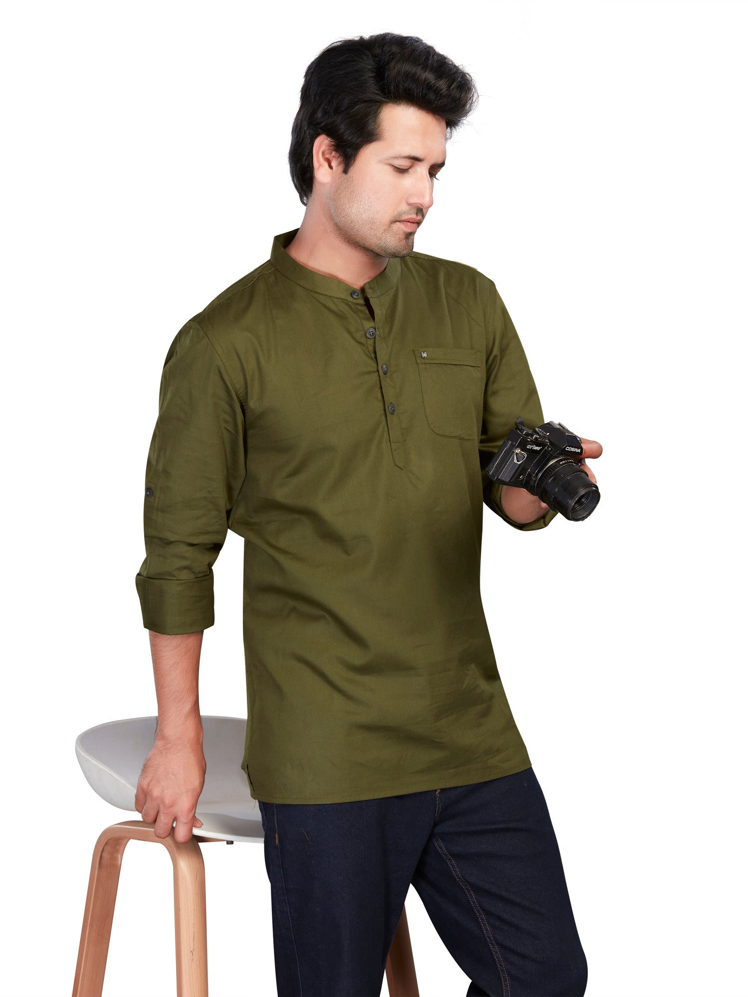 Cotton Short Kurta for Men - Green | SKREJPGRN3 | DesiQlo