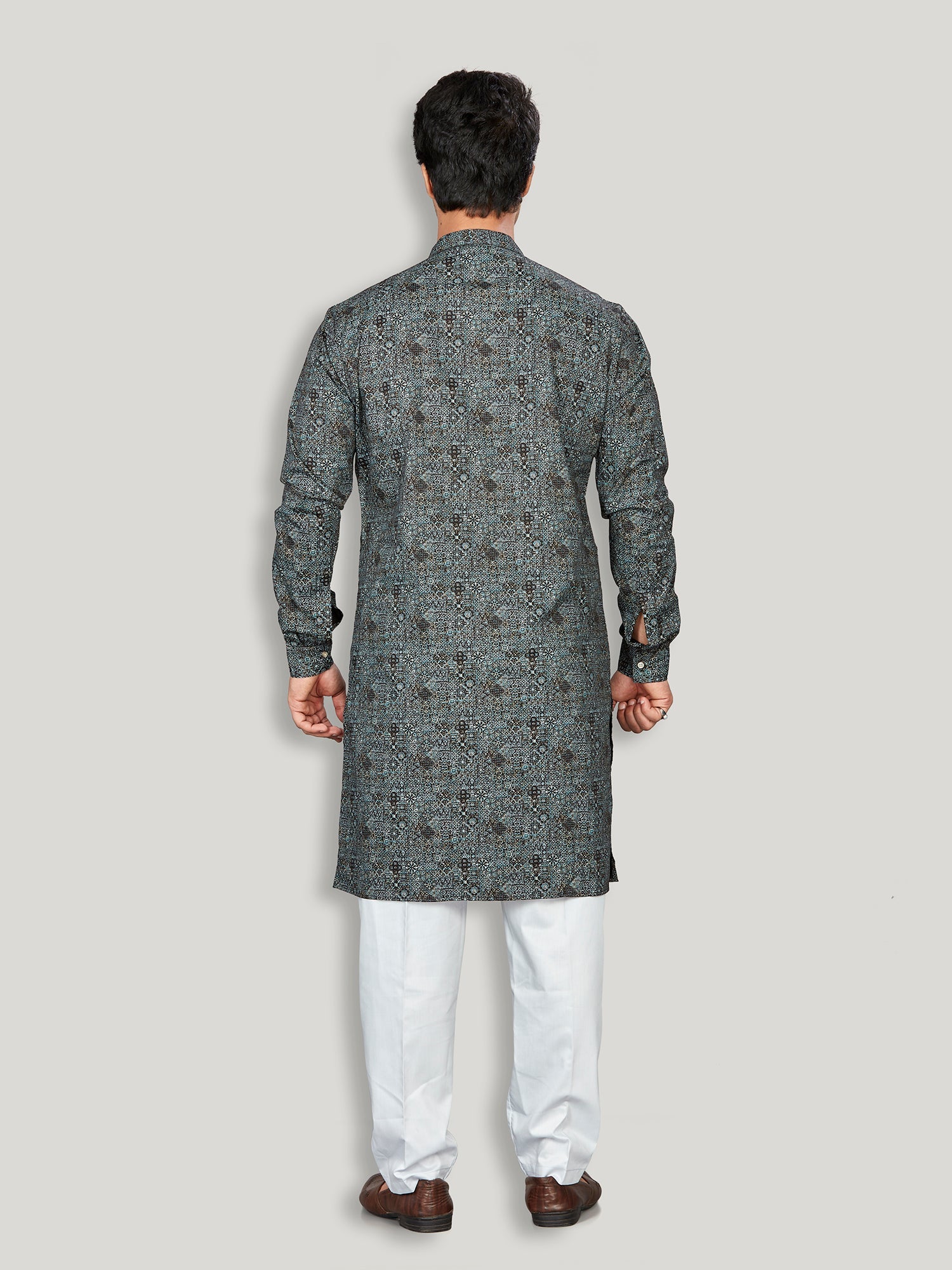 Cotton Kurta for Men - Grey | KPAVCUPBK3 | DesiQlo