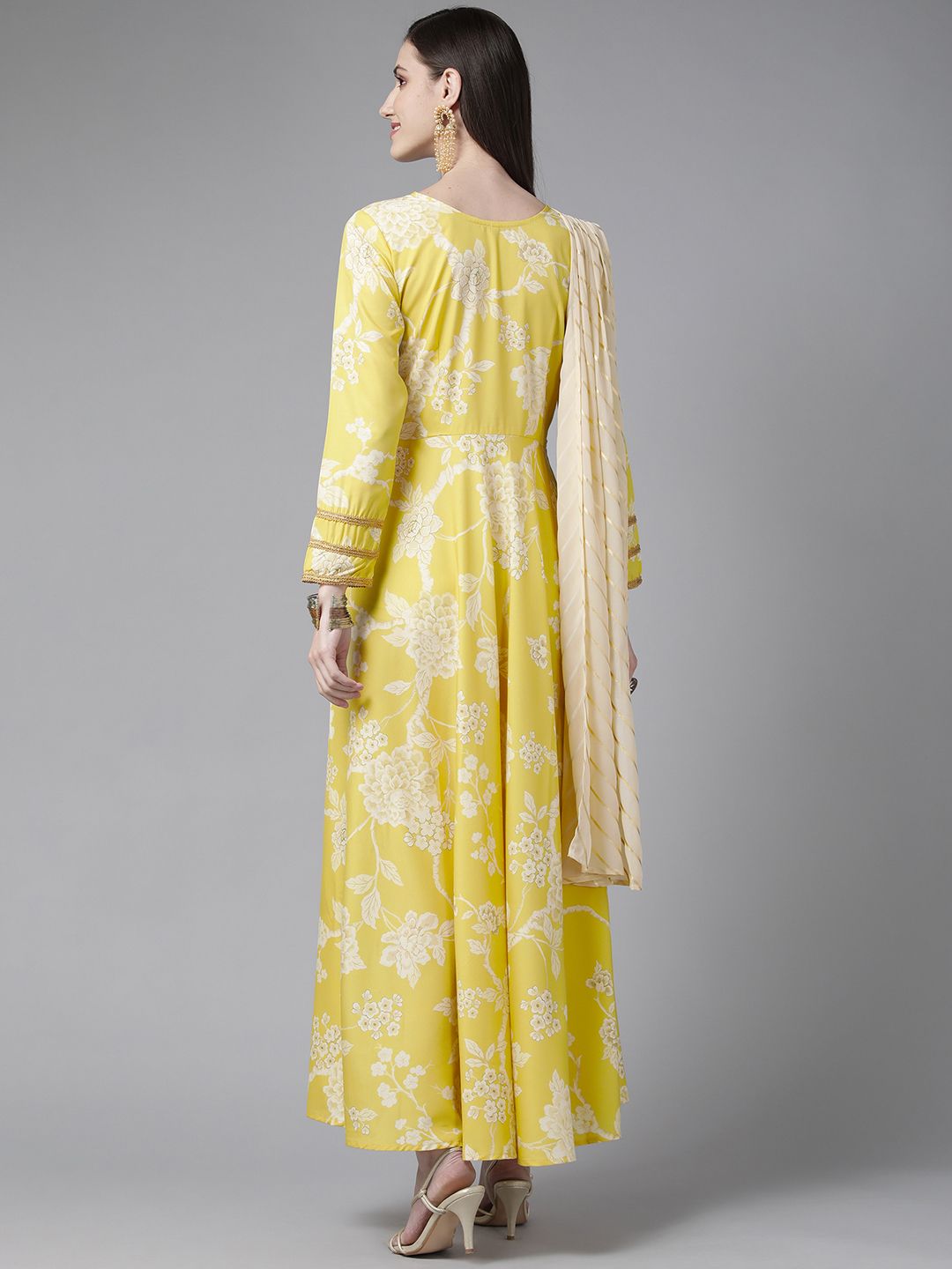 Yellow Printed Dress: Women's Western Wear Outfits for Women