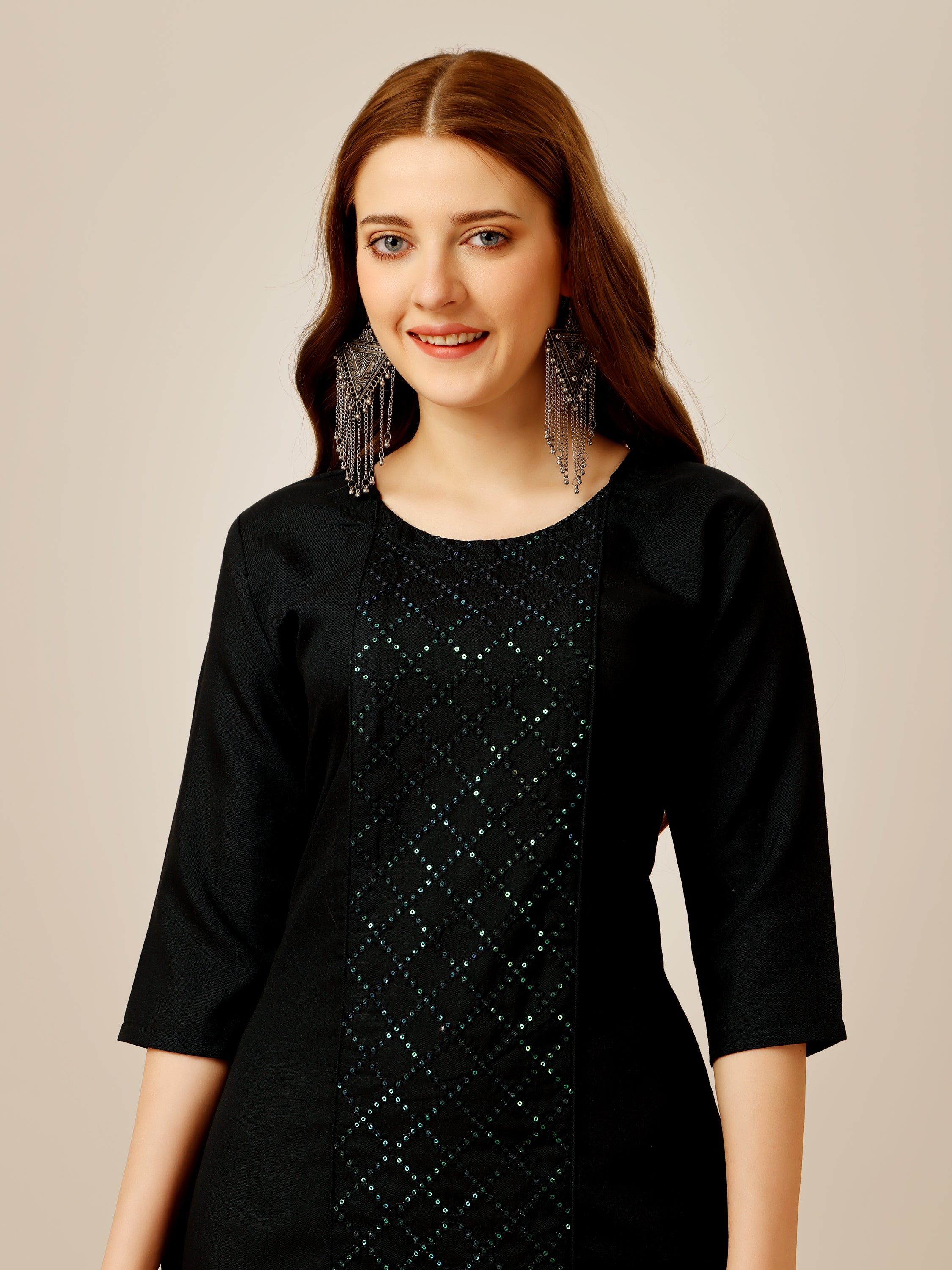 Black Embroidered Cotton Women's Kurta Pant Set | Kurta Set