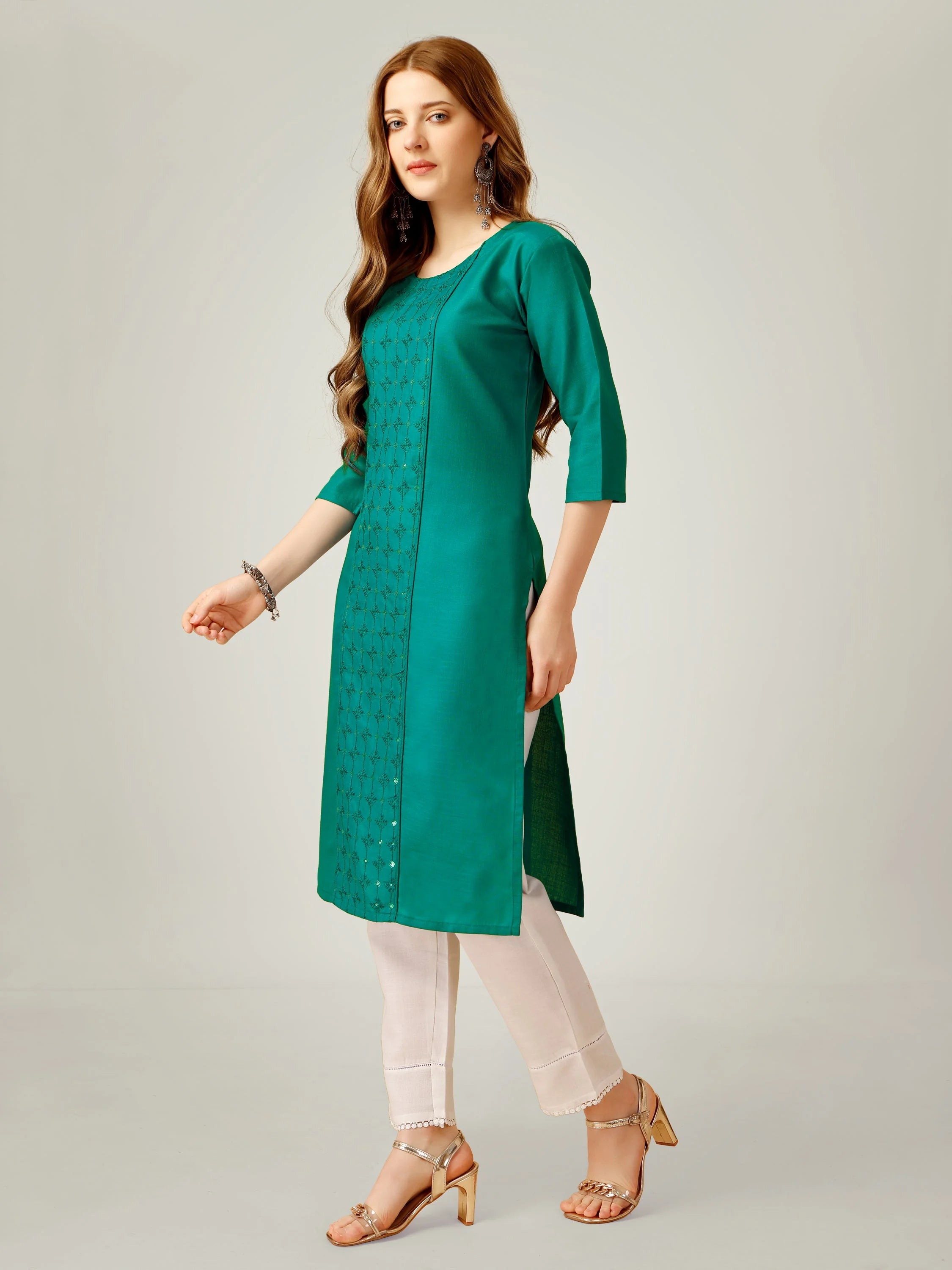 Light Green Embroidered Women's Kurta Set | Indian Kurta Sets