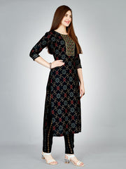 Black Embroidered Women Kurta Pant Set-Black1069