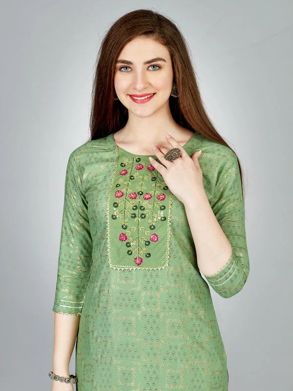 Green Embroidered Rayon Women's Kurta Pant Set | Kurta Set