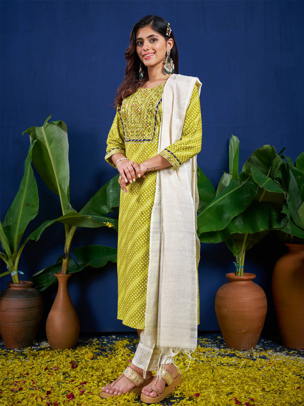 Parrot Green Women's Kurta Set | Designer Indian Kurta Sets