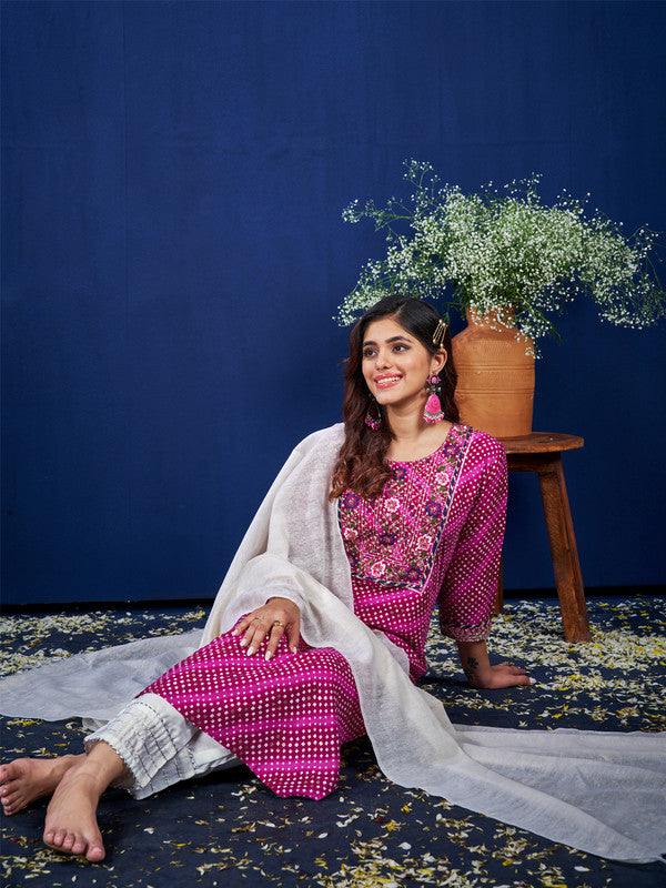 Purple Embroidered Kurta Set: Designer Indian Kurta Sets