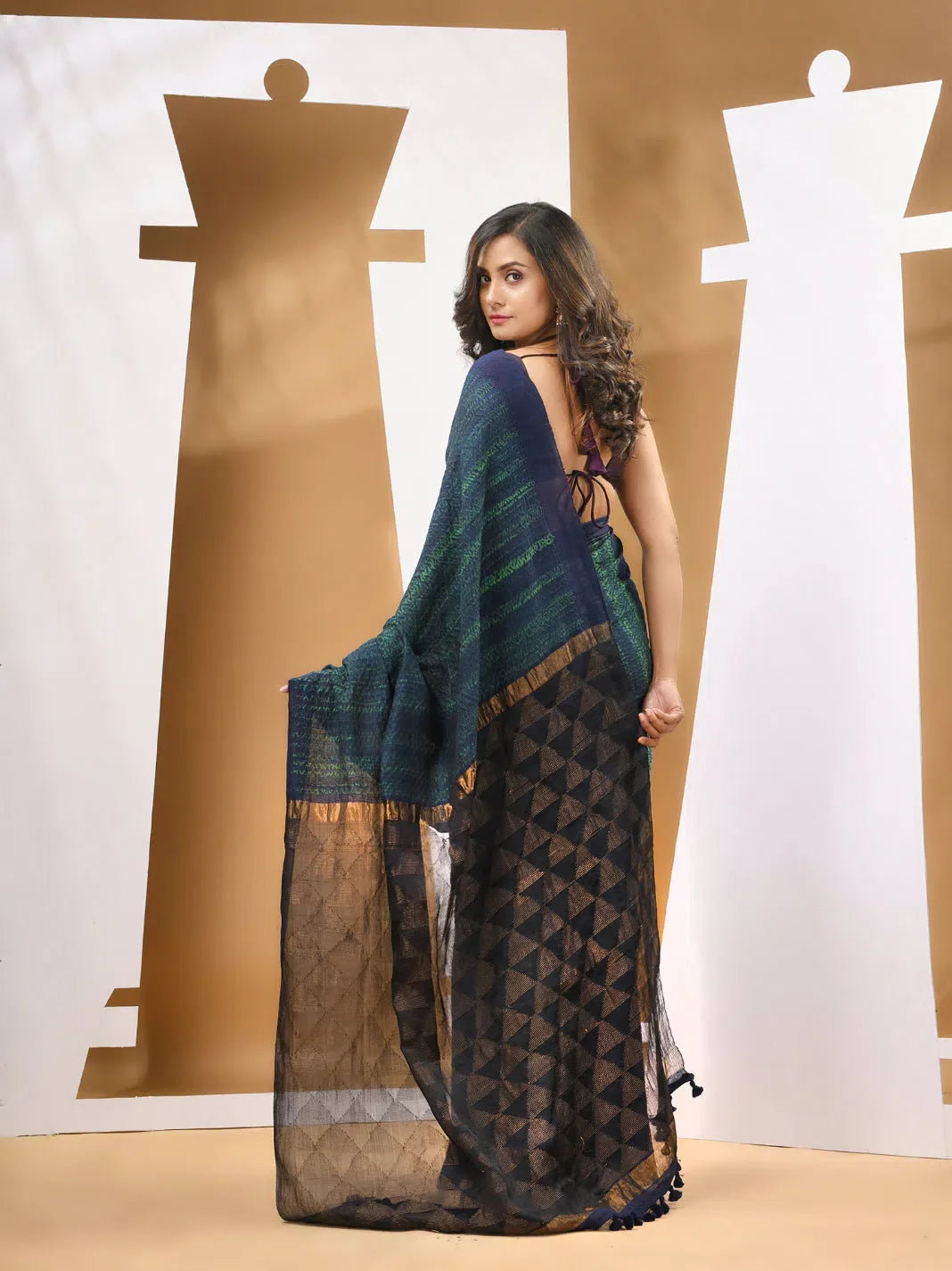 Green And Blue Matka Handwoven Saree With Shibori Designs-MA53MT063080044