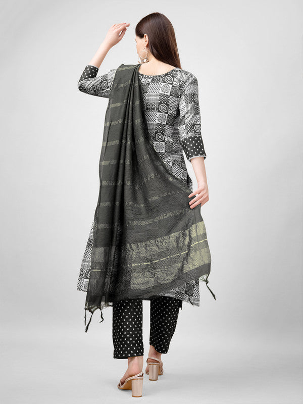 Black Embroidered Women's Kurta Set with Dupatta | Indian Sets