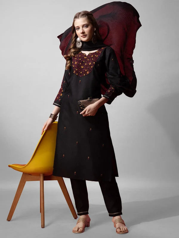 Black Embroidered Women's Kurta Set - Cotton Kurta Set