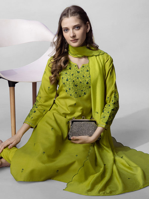 Elegant Women's Kurta Set with Dupatta - Embroidered Parrot