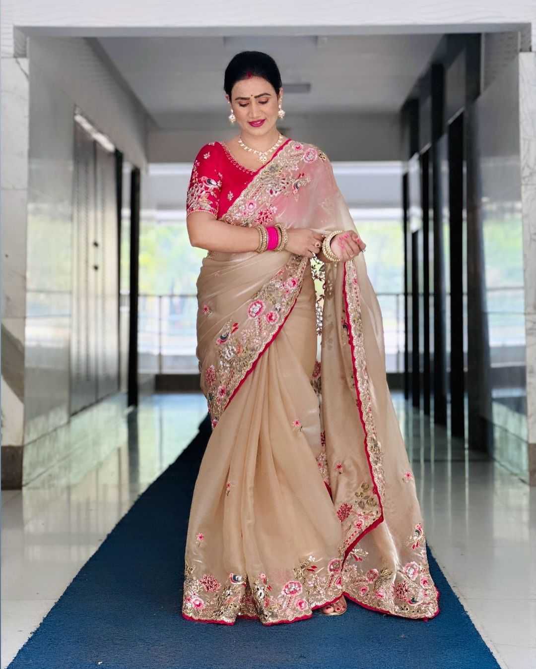 Organza Saree for Women - Beige | MLWSHSA8999BEI | DesiQlo