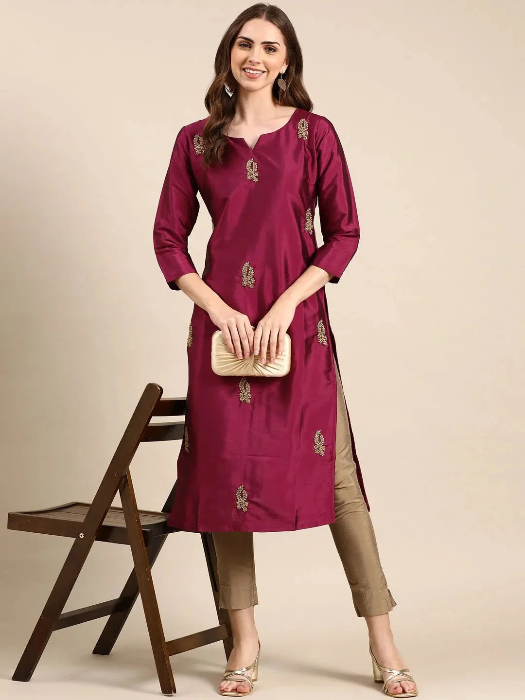 Magenta Embroidered Kurta: Stylish Indian Kurta for Women