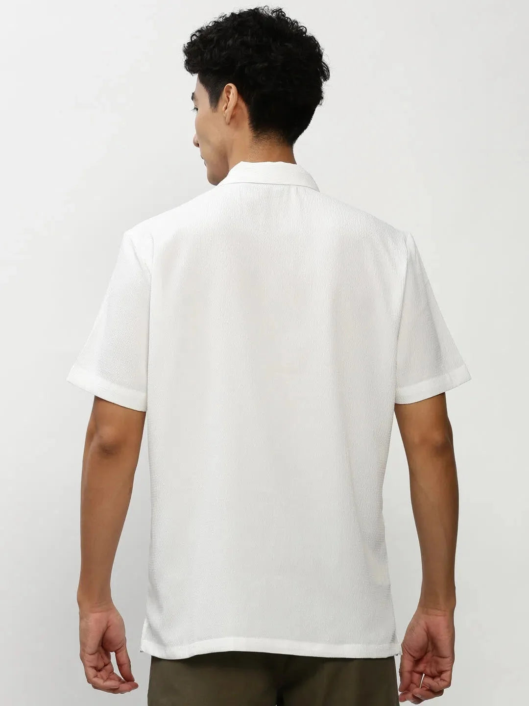 White Solid Mens Shirt - Casual Cotton Shirt by DesiQlo
