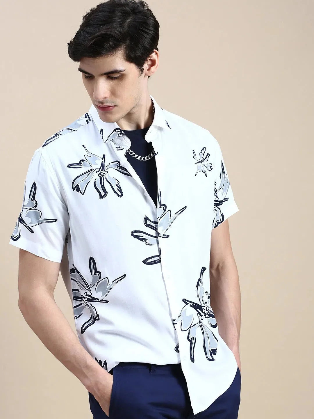 White Floral Cotton Mens Shirt - Printed Beach Shirts | DesiQlo