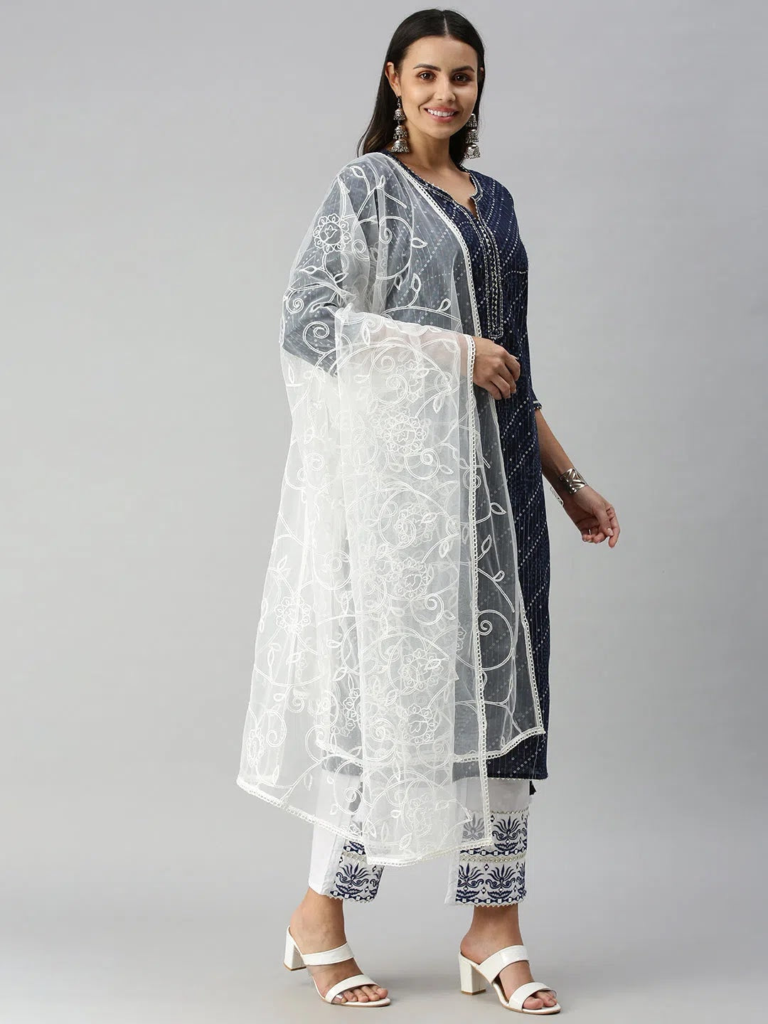 Navy Blue & White Geometric Women's Kurta Sets | Showoff