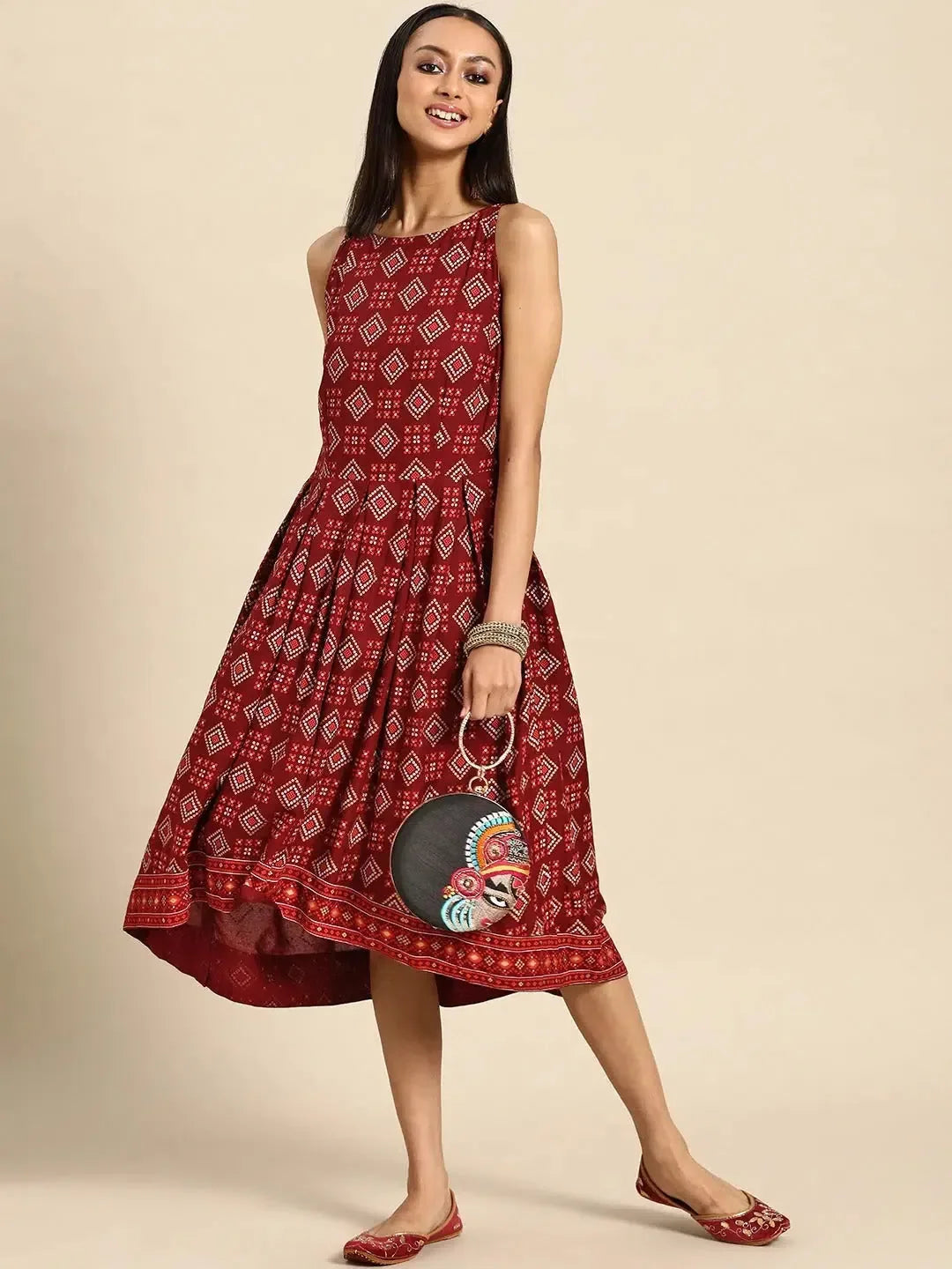 Maroon Print Pleated Dress - Deep Back Women's Western Outfits Maroon Print Pleated Dress - Deep Back Women's Western Outfits