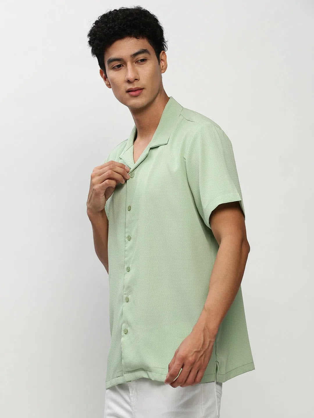 Green Solid Mens Shirt - Cotton Casual Shirt for Men | DesiQlo