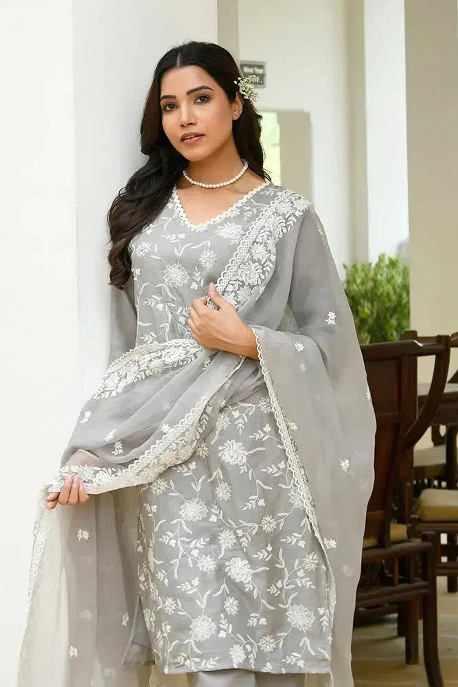 Women Grey Linen Embroidered Solid Kurta Set With Solid Pants & Chiffon Embroidered Dupatta-142-Vaas-Grey