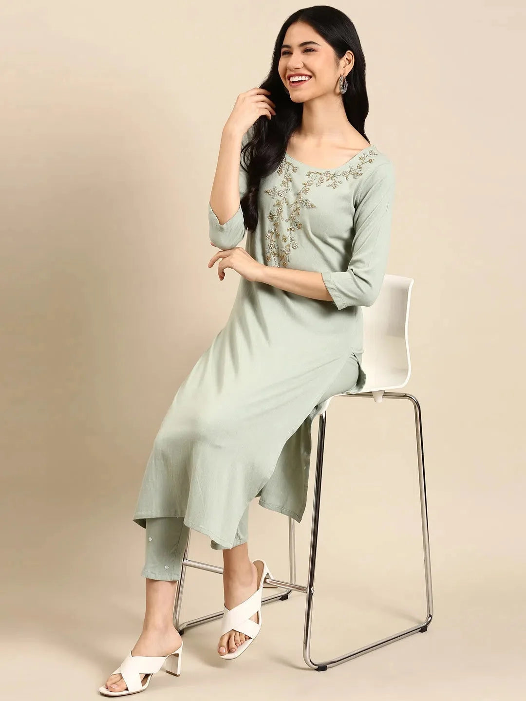 Sea Green Solid Kurta Set | Women's Designer Kurta Sets