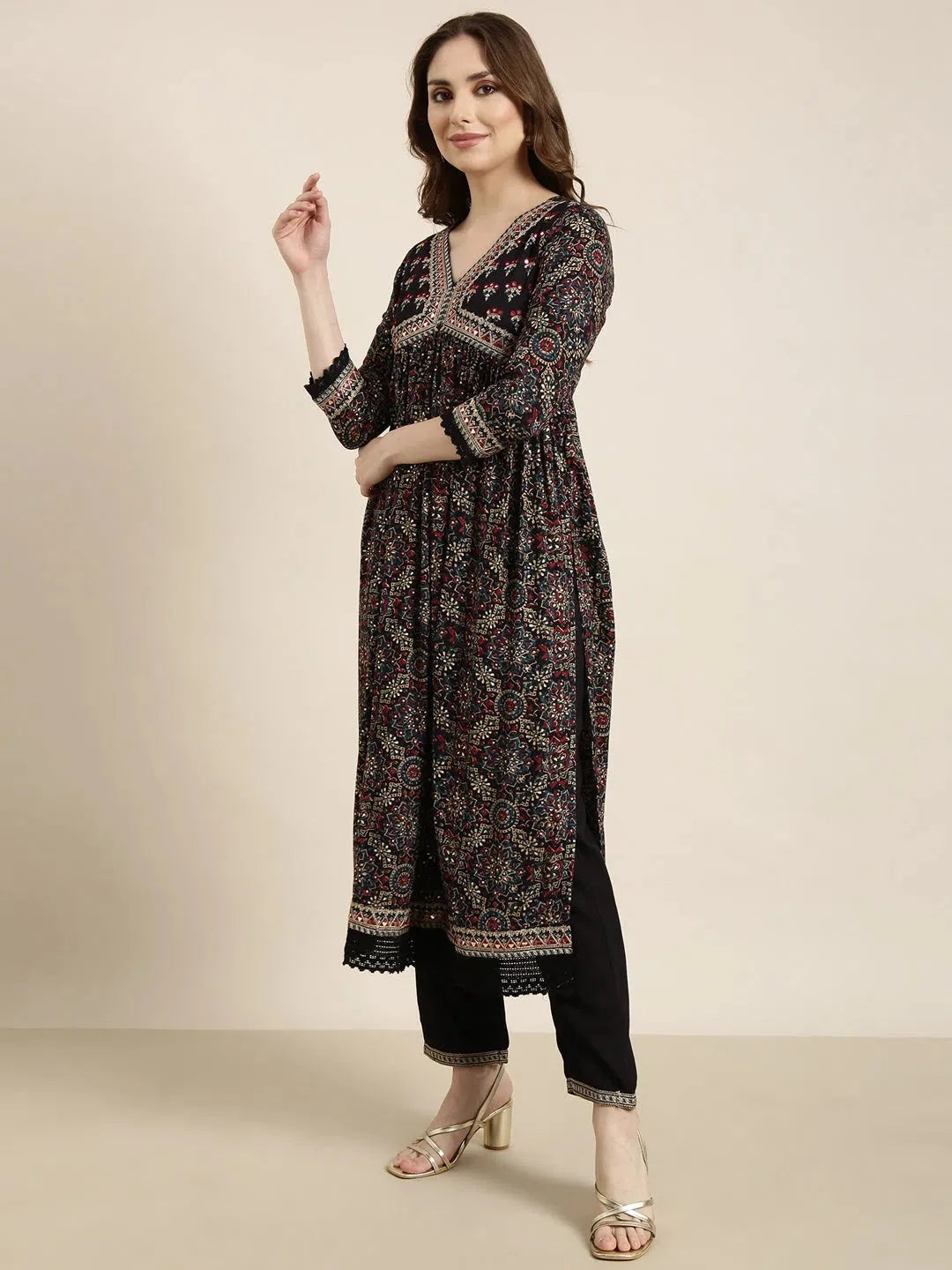 Navy Blue Ethnic Motifs Kurta Set| Women's Cotton Kurta Sets