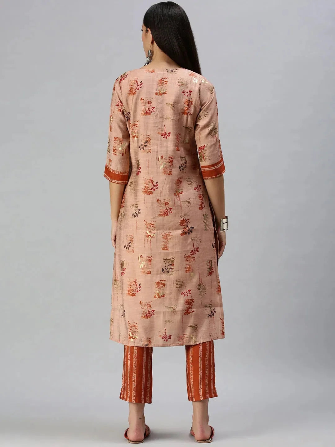 Peach Floral Kurta Set | Women's Designer Indian Kurta Sets