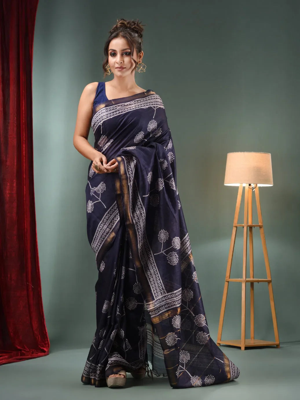 Navy Blue Handwoven Saree - Indian Sarees & Floral Design