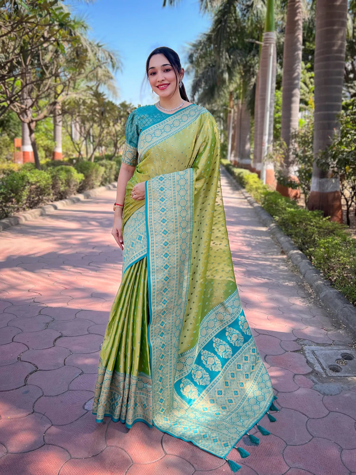 Green Kanjeevaram Style Indian Sarees - Polyester Woven Design