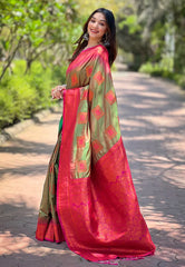Womens Fashion Ethnic Kanjeevaram Green Color Sarees-MLSHWSA1840GRN