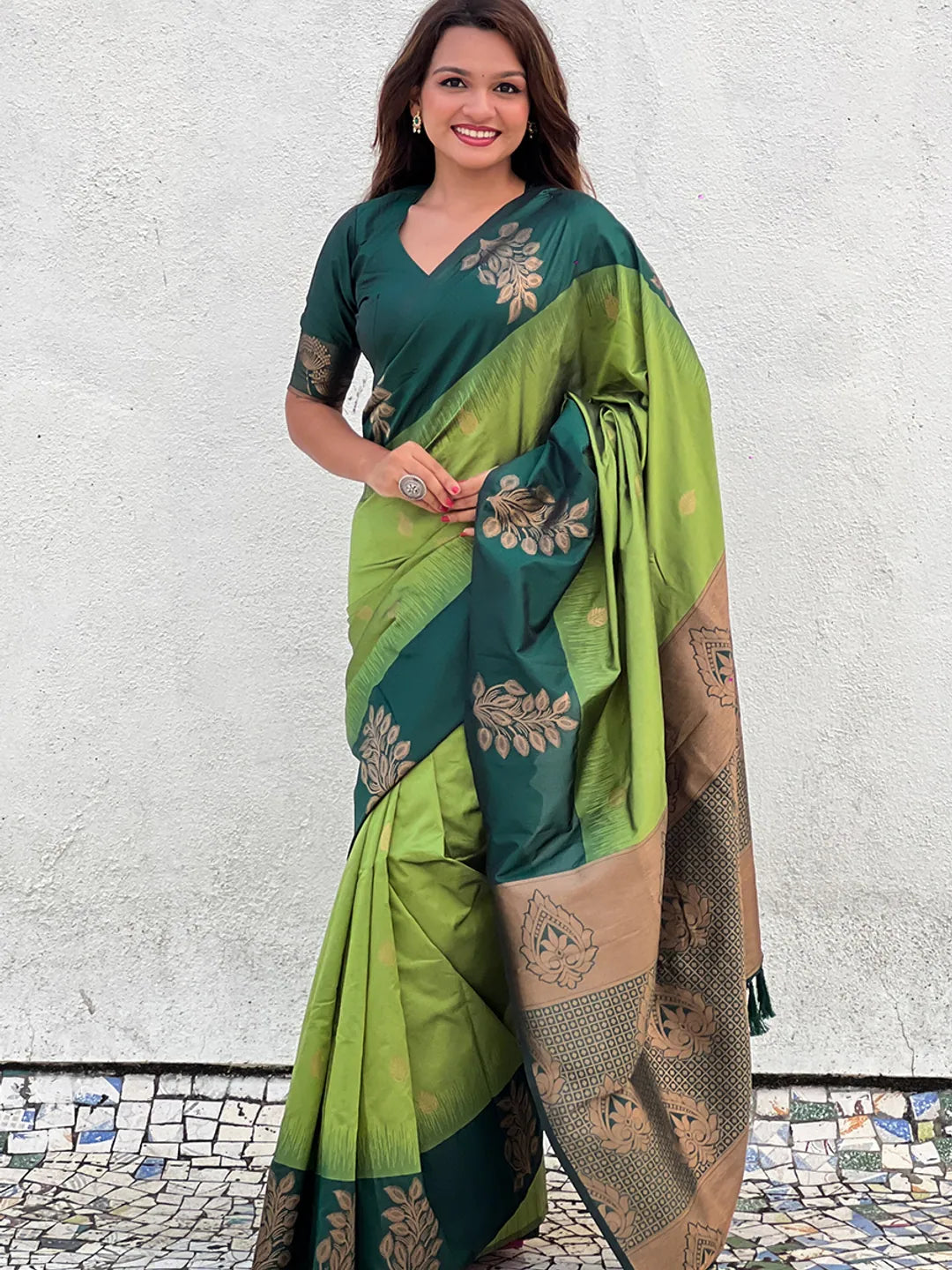 Green Kanjeevaram Style Indian Sari - Ethnic Fashion