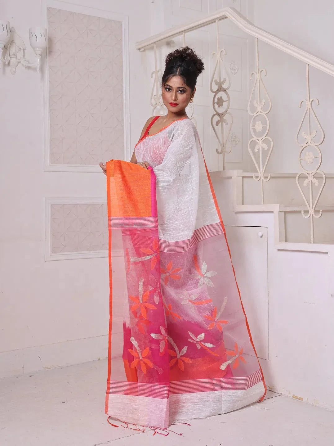 Off White Silk Saree - Indian Wedding Sarees & Resham Pallu