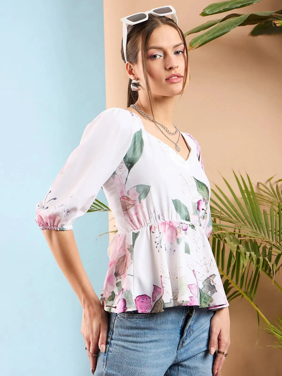 Women White Floral Criss Cross Back Peplum Top