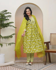 Women green Cotton kurta with cotton pant & dupatta-187VAASNEON