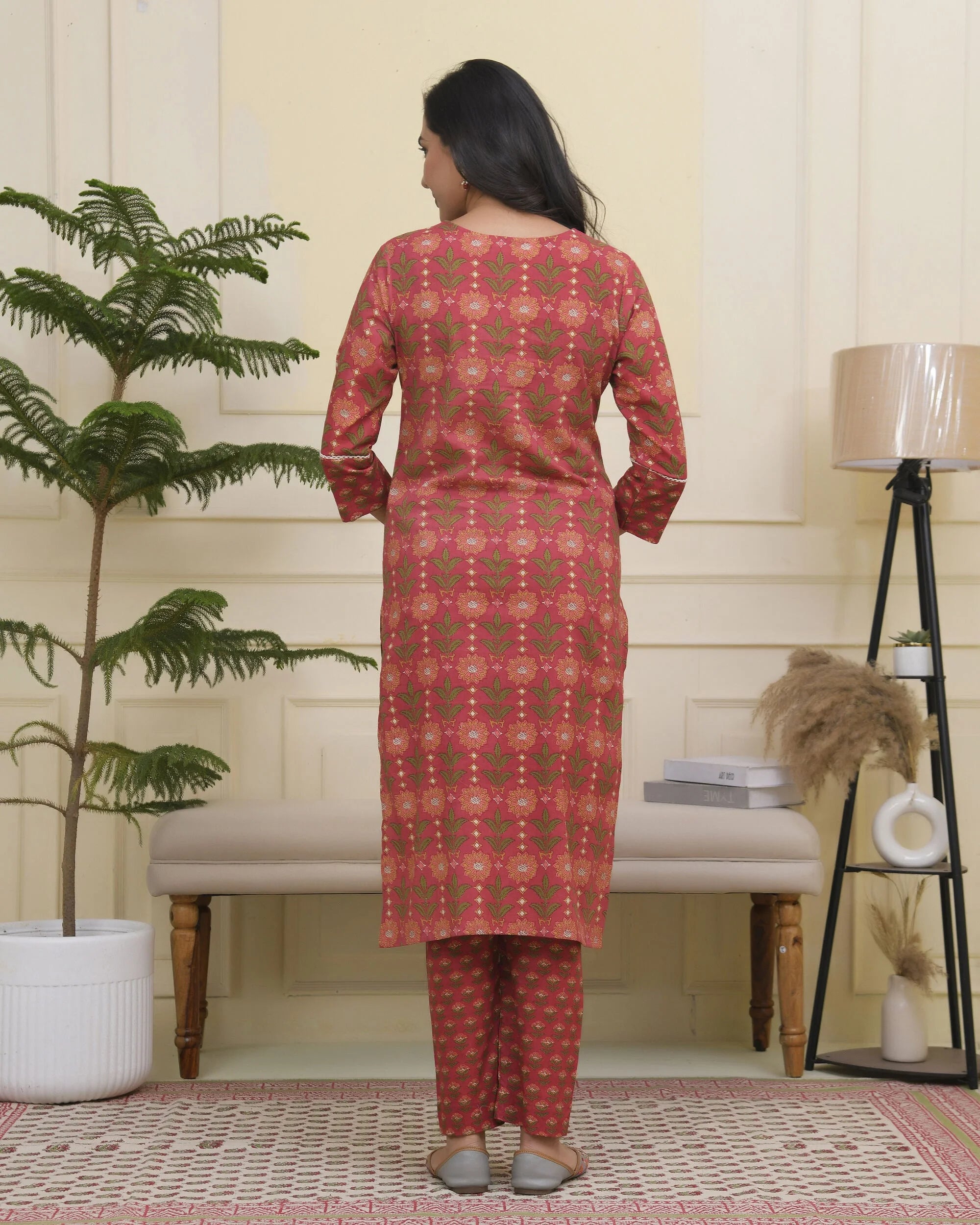 Women Maroon Cotton kurta with cotton pant & dupatta